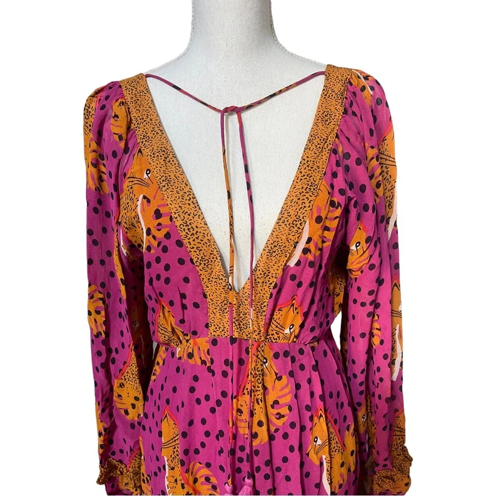 Incredible Anthropologie leopard low cut dress by Farm - Picture 2 of 6